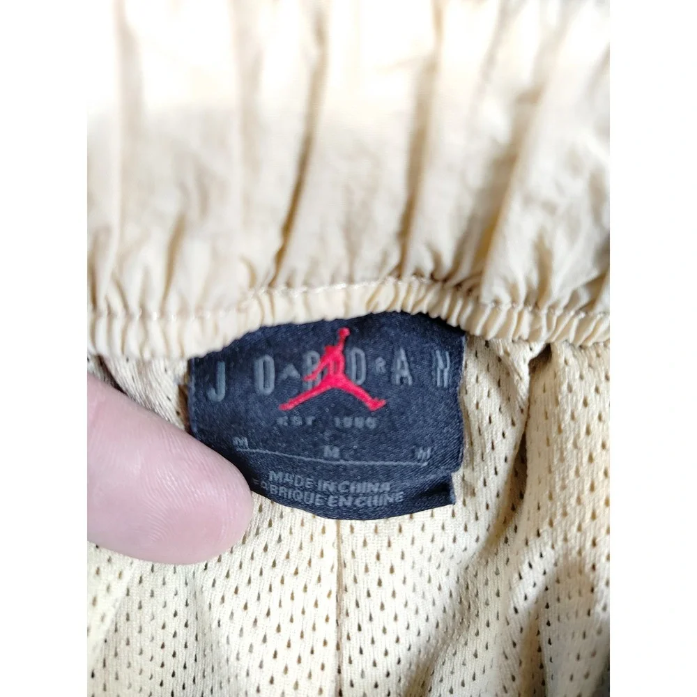 Jordan 23 Engineered Shorts Mens Medium Beige‎ Athletic Zip Pockets DQ7875-252